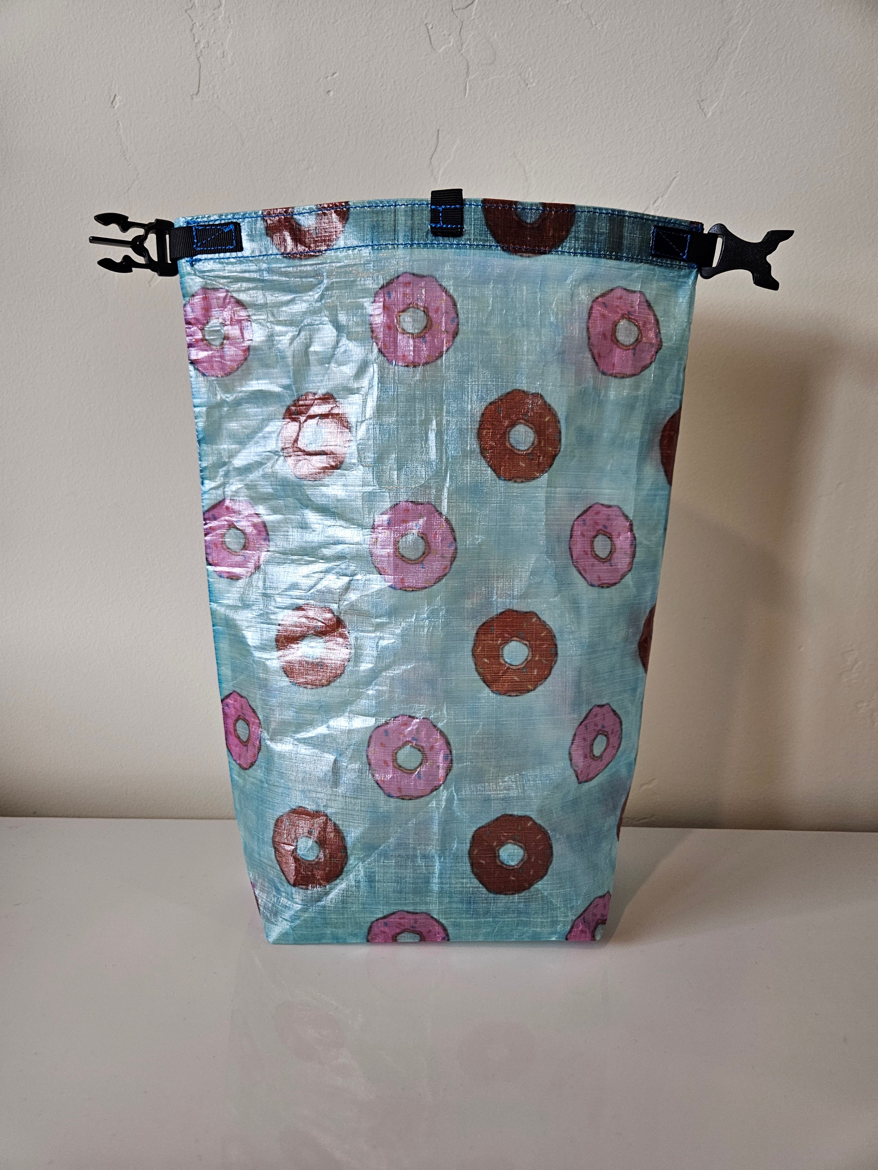 Superlight Small Dry Bag - Donut Dyneema